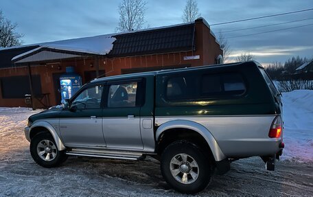 Mitsubishi L200 III рестайлинг, 2003 год, 500 000 рублей, 3 фотография