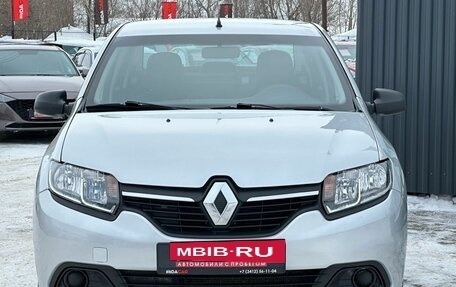 Renault Logan II, 2017 год, 839 000 рублей, 2 фотография