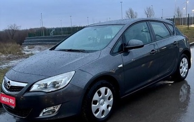 Opel Astra J, 2011 год, 750 000 рублей, 1 фотография