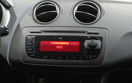 SEAT Ibiza IV рестайлинг 2, 2012 год, 790 000 рублей, 12 фотография