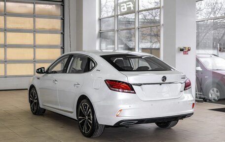 MG 6, 2024 год, 2 900 000 рублей, 6 фотография