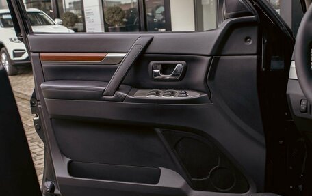 Mitsubishi Pajero IV, 2008 год, 1 495 000 рублей, 12 фотография