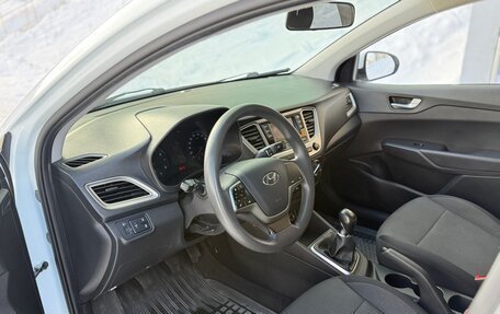 Hyundai Solaris II рестайлинг, 2021 год, 1 160 000 рублей, 10 фотография