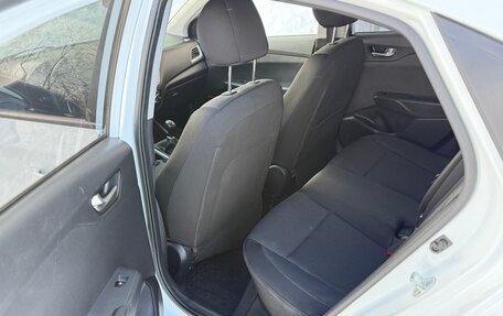 Hyundai Solaris II рестайлинг, 2021 год, 1 160 000 рублей, 19 фотография