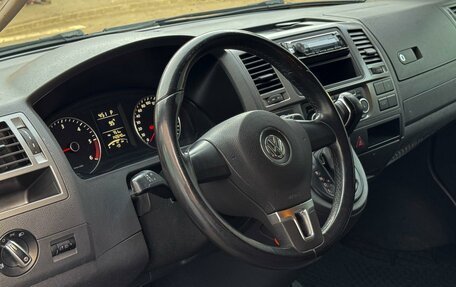 Volkswagen Multivan T5, 2014 год, 3 299 000 рублей, 7 фотография