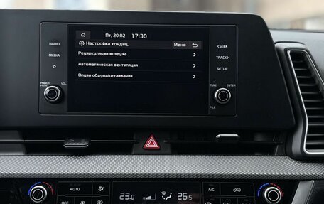 KIA Sportage IV рестайлинг, 2023 год, 3 090 000 рублей, 21 фотография