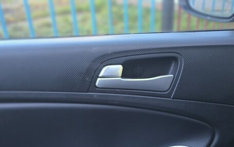 Hyundai Solaris II рестайлинг, 2011 год, 550 000 рублей, 11 фотография