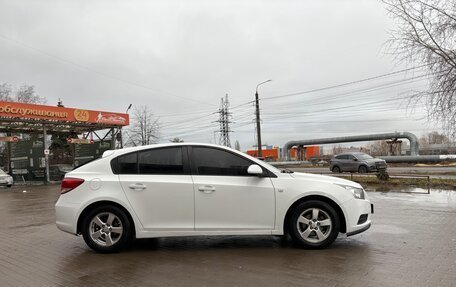 Chevrolet Cruze II, 2012 год, 639 000 рублей, 3 фотография