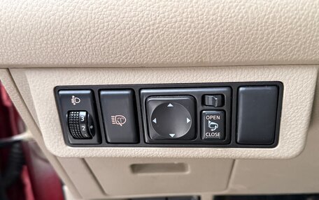 Nissan Tiida, 2010 год, 870 000 рублей, 11 фотография