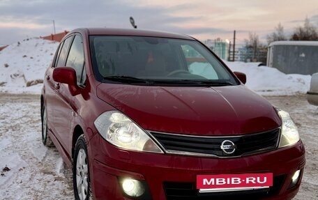 Nissan Tiida, 2010 год, 870 000 рублей, 2 фотография