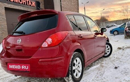 Nissan Tiida, 2010 год, 870 000 рублей, 6 фотография