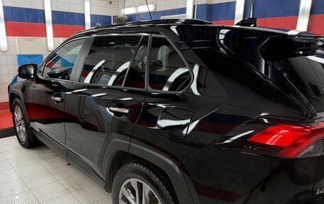 Toyota RAV4, 2022 год, 3 350 000 рублей, 7 фотография