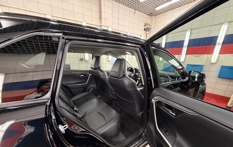 Toyota RAV4, 2022 год, 3 350 000 рублей, 11 фотография