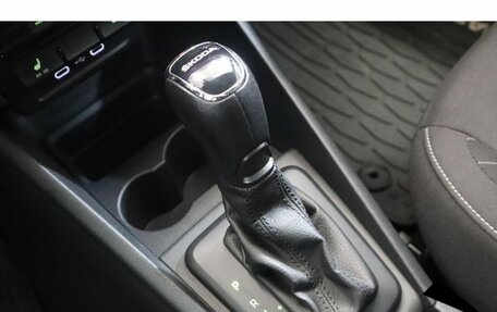 Skoda Rapid II, 2021 год, 1 671 000 рублей, 14 фотография