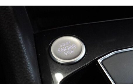 Volkswagen Tiguan II, 2020 год, 2 279 000 рублей, 12 фотография