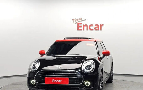 MINI Clubman, 2022 год, 1 680 000 рублей, 2 фотография