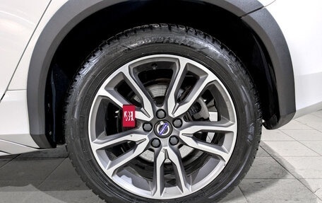 Volvo S60 Cross Country, 2018 год, 2 650 000 рублей, 18 фотография