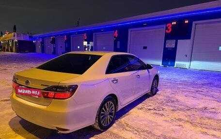 Toyota Camry, 2016 год, 2 200 000 рублей, 4 фотография