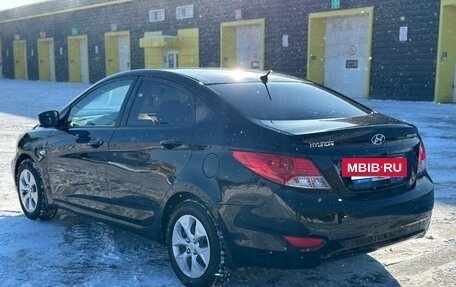 Hyundai Solaris II рестайлинг, 2013 год, 849 000 рублей, 4 фотография
