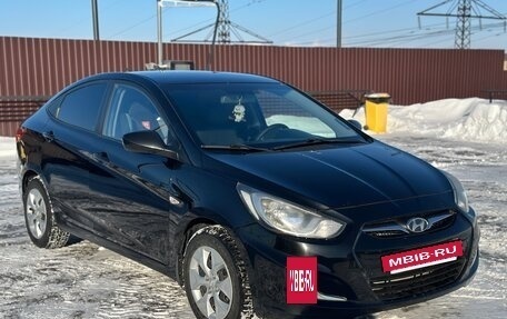 Hyundai Solaris II рестайлинг, 2013 год, 849 000 рублей, 9 фотография