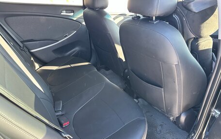 Hyundai Solaris II рестайлинг, 2013 год, 849 000 рублей, 17 фотография