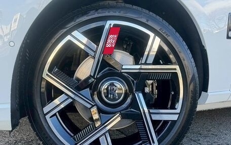 Rolls-Royce Cullinan, 2025 год, 70 000 000 рублей, 9 фотография