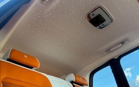 Rolls-Royce Cullinan, 2025 год, 70 000 000 рублей, 31 фотография