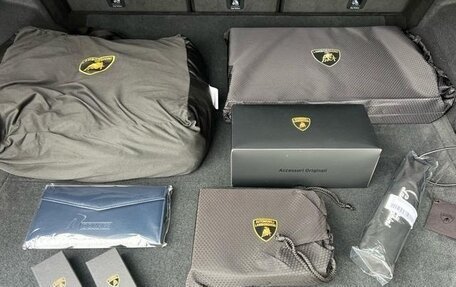 Lamborghini Urus I, 2025 год, 42 000 000 рублей, 28 фотография