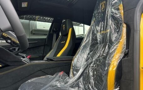 Lamborghini Urus I, 2025 год, 42 000 000 рублей, 37 фотография