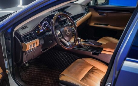 Lexus ES VII, 2017 год, 2 950 000 рублей, 11 фотография