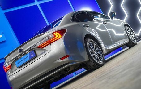 Lexus ES VII, 2017 год, 2 950 000 рублей, 23 фотография