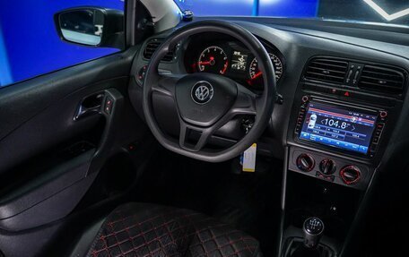 Volkswagen Polo VI (EU Market), 2019 год, 1 080 000 рублей, 24 фотография
