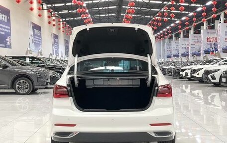 Ford Escort, 2022 год, 1 200 000 рублей, 7 фотография