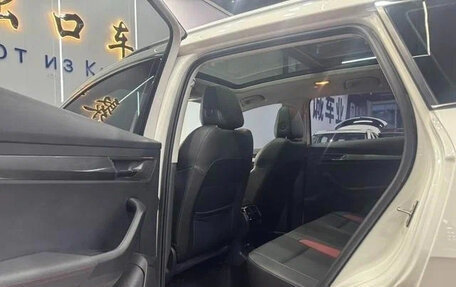 Skoda Karoq I, 2022 год, 1 750 000 рублей, 9 фотография