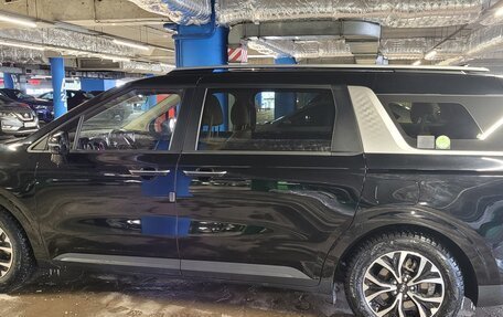 KIA Carnival, 2021 год, 3 850 000 рублей, 6 фотография