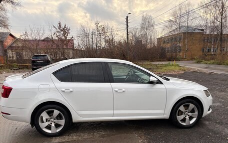 Skoda Octavia, 2017 год, 1 550 000 рублей, 5 фотография