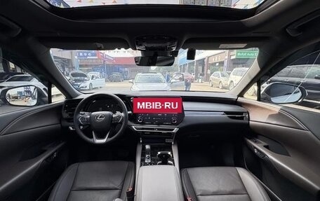 Lexus RX IV рестайлинг, 2025 год, 8 810 000 рублей, 5 фотография