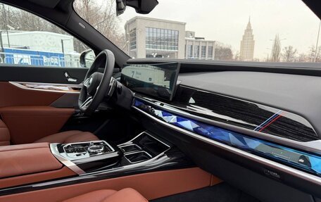 BMW 7 серия, 2025 год, 15 500 000 рублей, 7 фотография