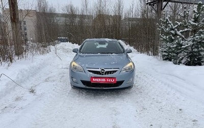 Opel Astra J, 2010 год, 600 000 рублей, 1 фотография
