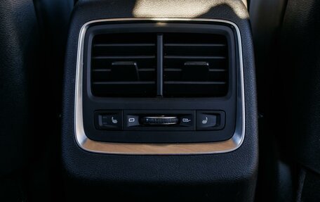 Geely Atlas, 2023 год, 1 830 000 рублей, 15 фотография