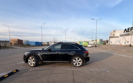 Infiniti QX70, 2014 год, 2 450 000 рублей, 3 фотография