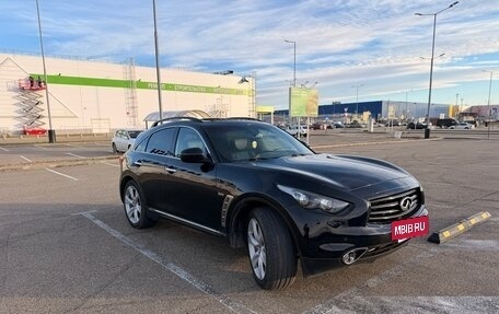 Infiniti QX70, 2014 год, 2 450 000 рублей, 7 фотография
