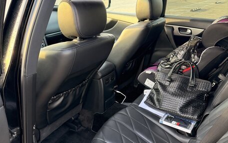 Infiniti QX70, 2014 год, 2 450 000 рублей, 10 фотография