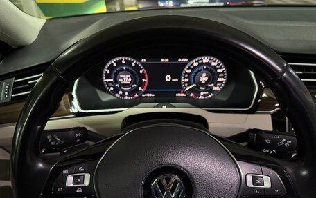 Volkswagen Passat B8 рестайлинг, 2016 год, 2 200 000 рублей, 22 фотография