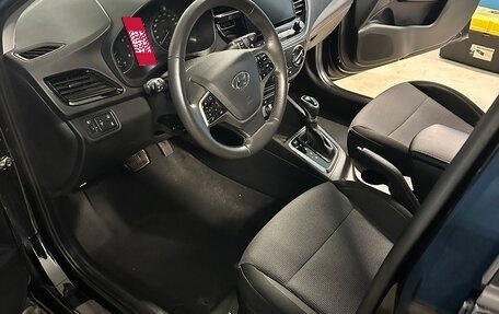 Hyundai Solaris II рестайлинг, 2021 год, 1 650 000 рублей, 13 фотография