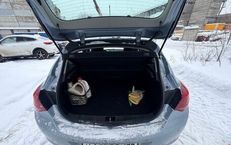 Opel Astra J, 2010 год, 600 000 рублей, 6 фотография