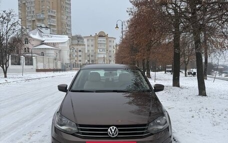 Volkswagen Polo VI (EU Market), 2015 год, 1 000 000 рублей, 8 фотография