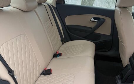 Volkswagen Polo VI (EU Market), 2015 год, 1 000 000 рублей, 15 фотография