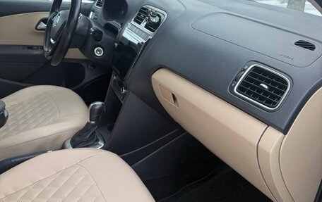 Volkswagen Polo VI (EU Market), 2015 год, 1 000 000 рублей, 13 фотография