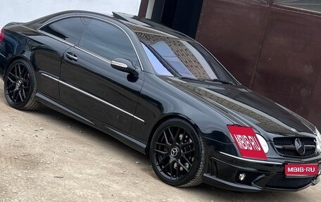 Mercedes-Benz CLK-Класс, 2004 год, 1 200 000 рублей, 1 фотография